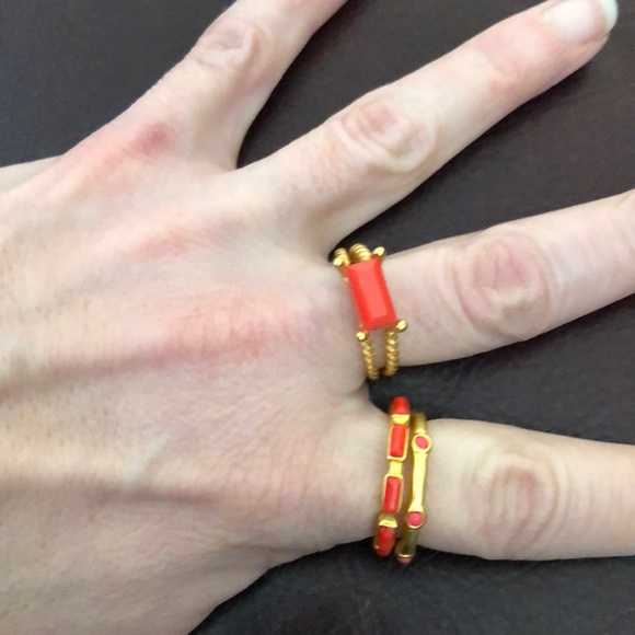 Gold tone multilayer ring with with colored stone - Picture 4 of 8